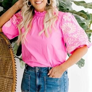 THML Embroidered Puff Sleeve Top